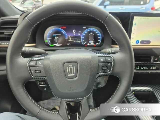 Toyota Crown Crossover id 4421835 из Кореи 9