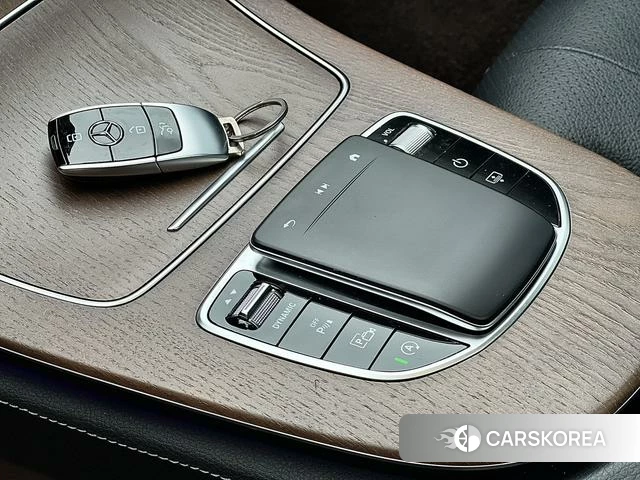 Mercedes-Benz E-class id 4297309 из Китая 11