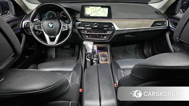 BMW 5 Series (G30) id 3845385 из Кореи 17