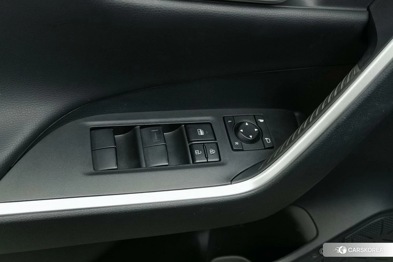 Toyota RAV4 Rongfang id 4487255 из Китая 21