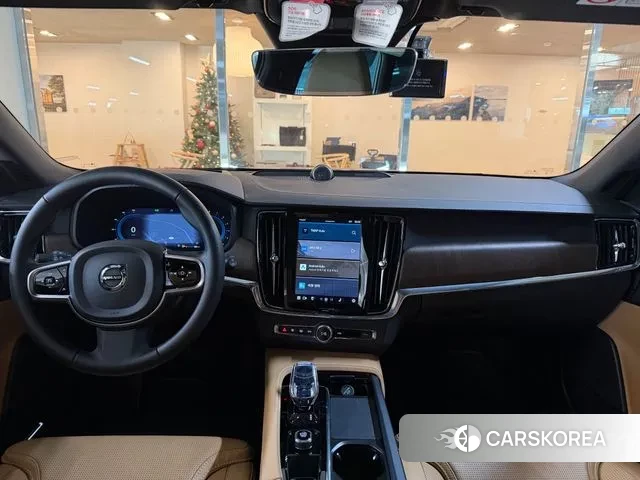 Volvo V90 Cross-Country id 3571030 из Кореи 15
