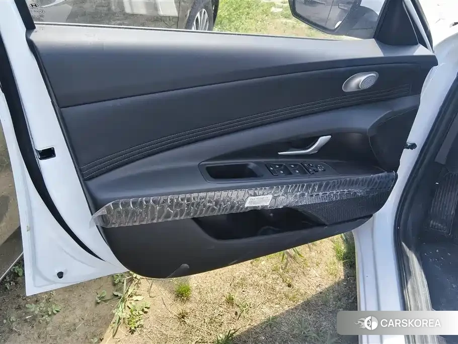 Hyundai Elantra id 4538614 из Китая 13