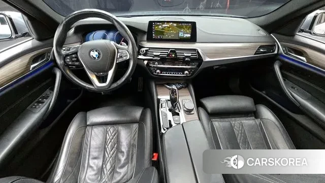 BMW 5 Series (G30) id 3363285 из Кореи 17