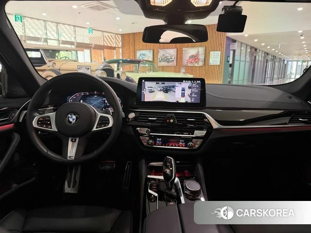 BMW 5 Series (G30) id 4178249 из Кореи 17