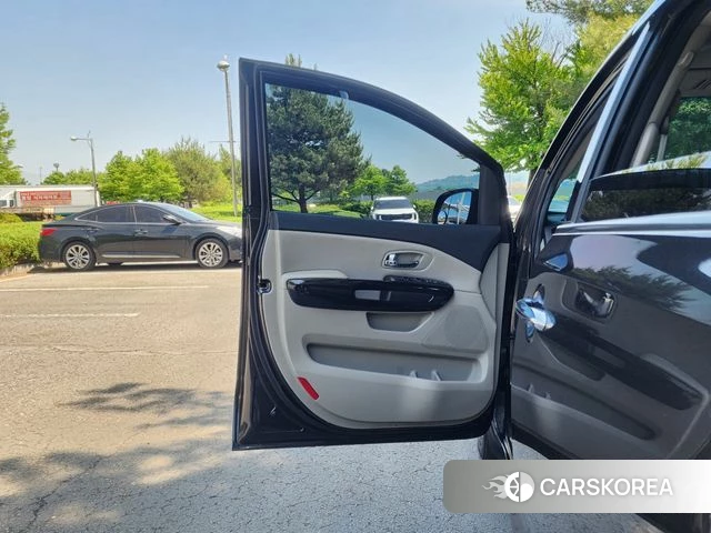 Kia The New Carnival id 4351347 из Кореи 17