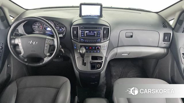 Hyundai The New Grand Starex id 4362597 из Кореи 17