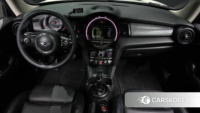 Mini Cooper D id 4677835 из Кореи 17