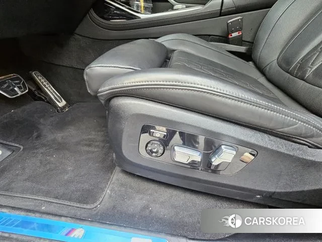 BMW X7 (G07) id 3571766 из Кореи 17