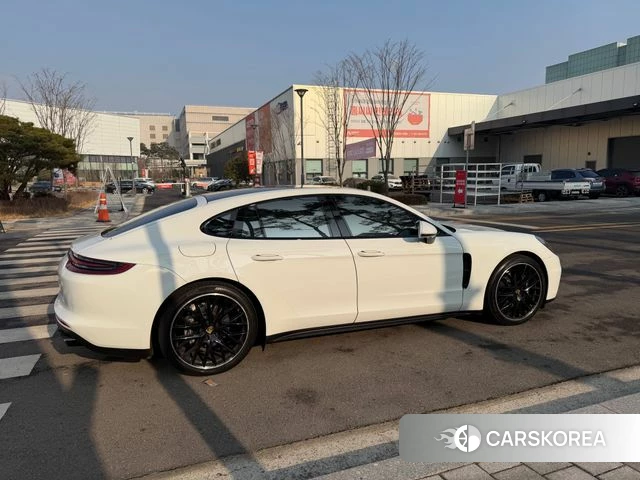 Porsche Panamera (971) id 3886183 из Кореи 17