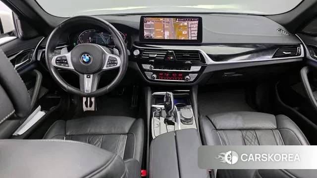 BMW 5 Series (G30) id 3665847 из Кореи 17