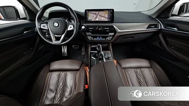 BMW 5 Series (G30) id 2976082 из Кореи 17