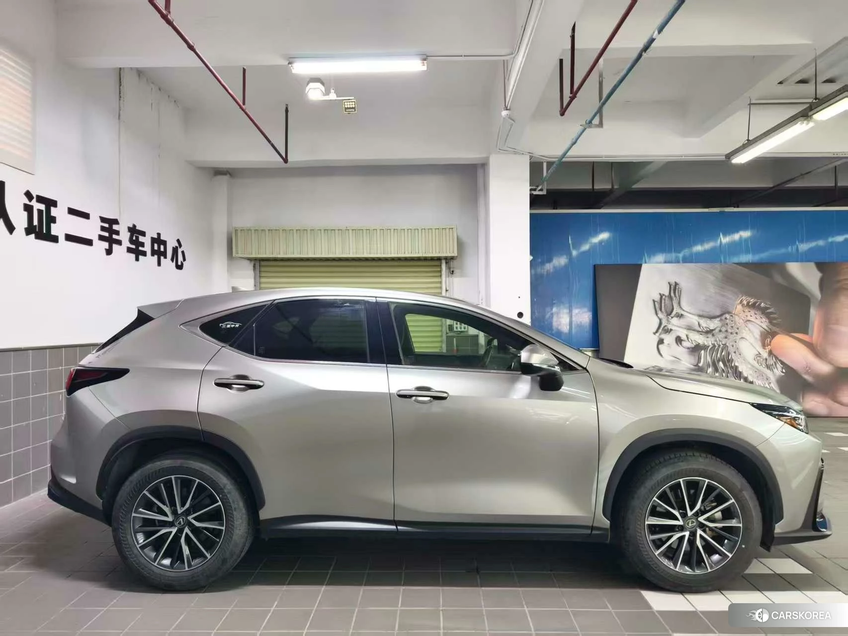 Lexus NX id 4406139 из Китая 18