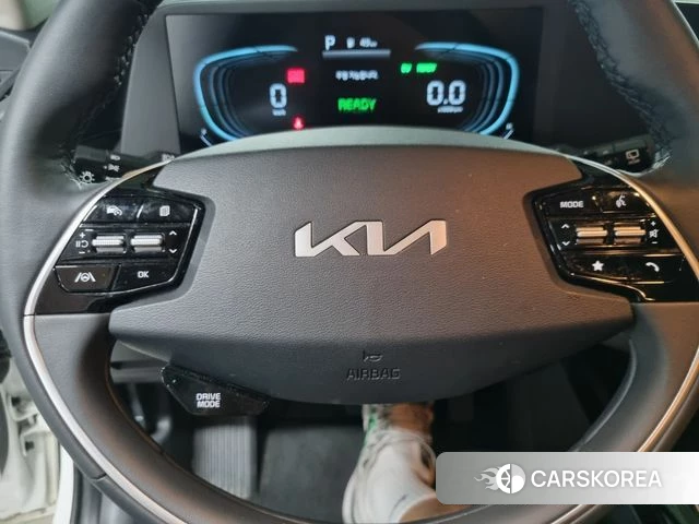 Kia Di Ol Nu Niro id 4419578 из Кореи 17