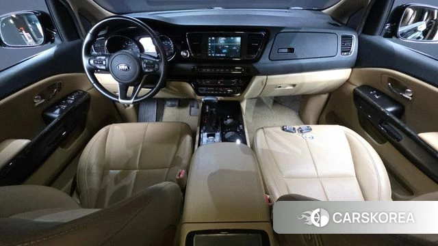 Kia The New Carnival id 3853879 из Кореи 17