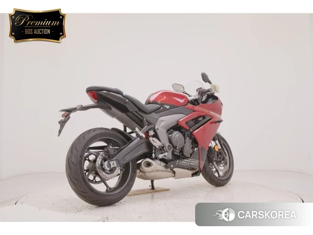 Triumph DAYTONA 660 2024 из Японии, фото 5
