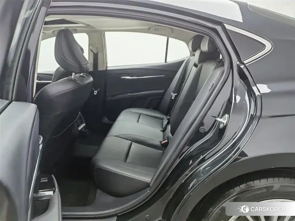 Toyota Camry id 4547517 из Китая 21