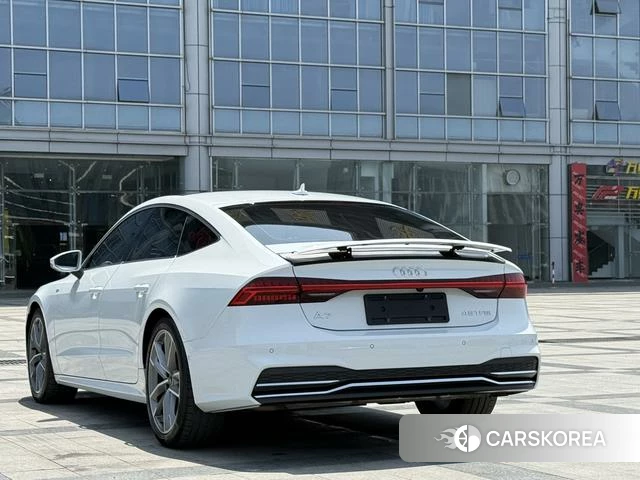 Audi A7 id 4277989 из Китая 14