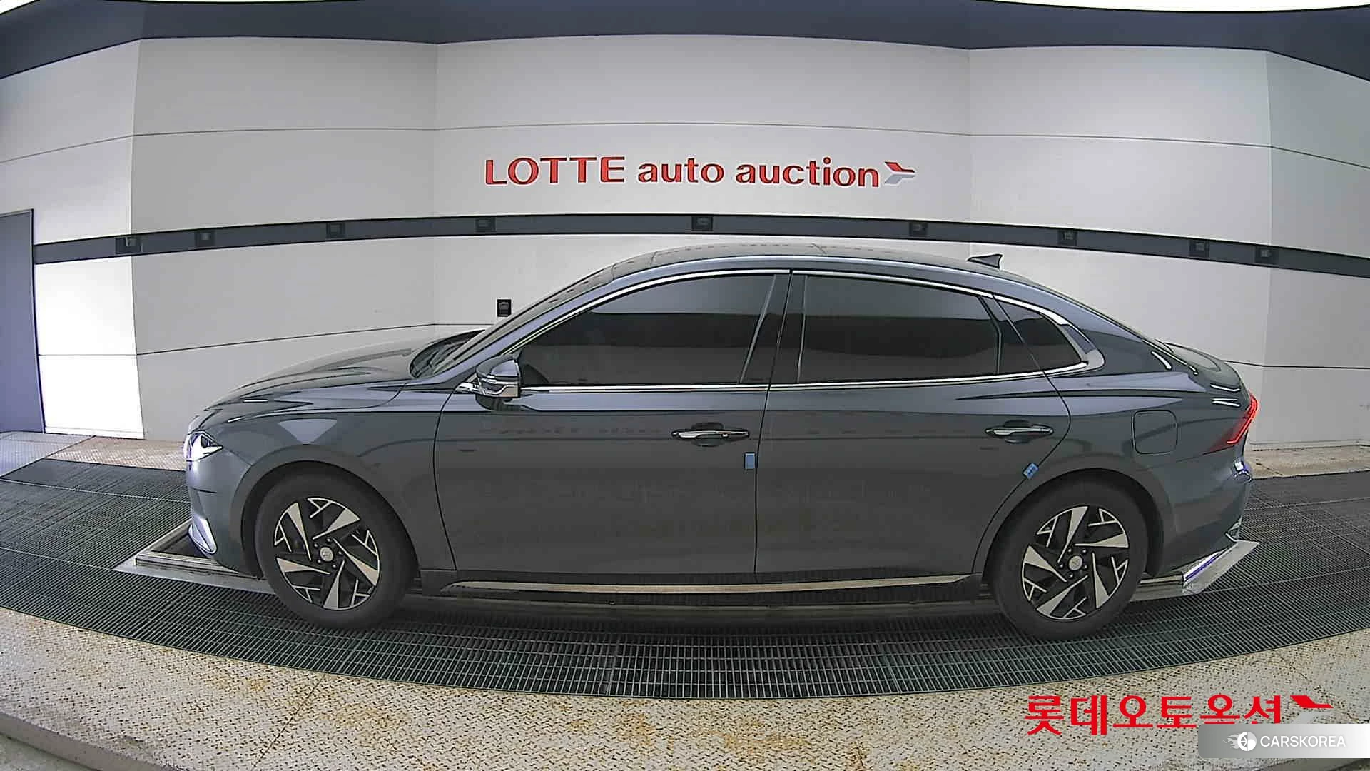 Hyundai Grandeur Hybrid id 4289392 из Кореи 35