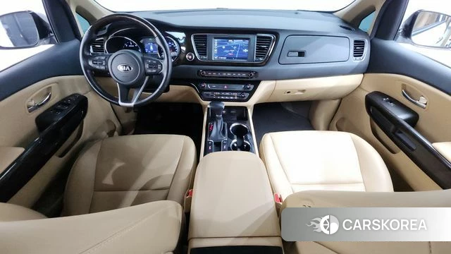 Kia The New Carnival id 4637901 из Кореи 17