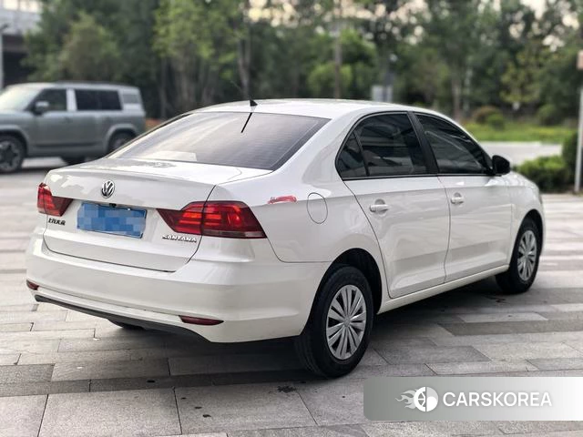 Volkswagen Santana id 4279115 из Китая 18