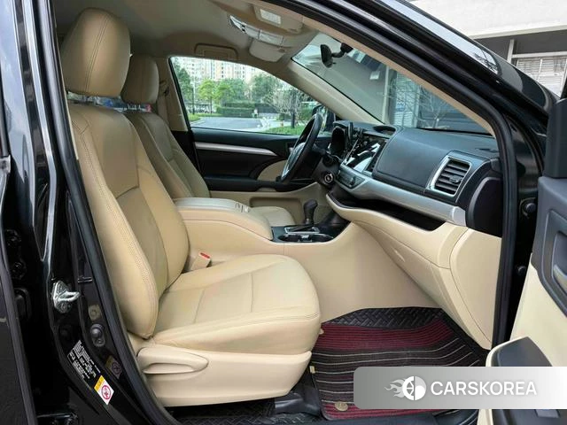 Toyota Highlander id 4221072 из Китая 22