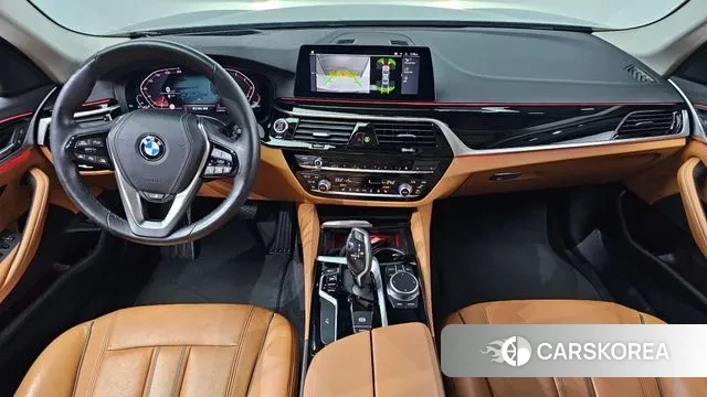 BMW 5 Series (G30) id 3101459 из Кореи 17