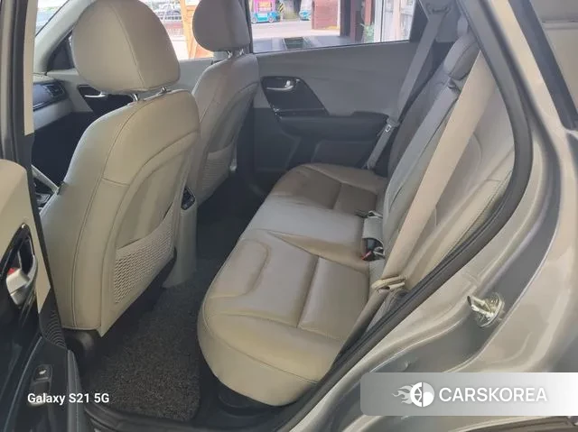 Kia Niro id 3616977 из Кореи 14