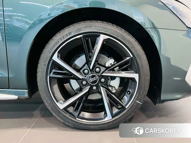 Audi A3 id 4333638 из Китая 12