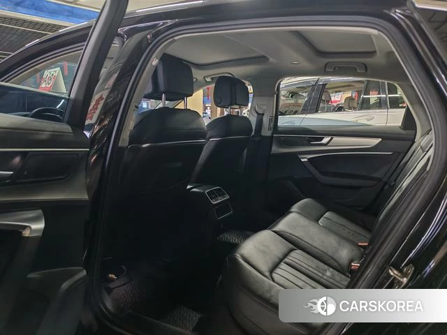 Audi A6L id 4207667 из Китая 8