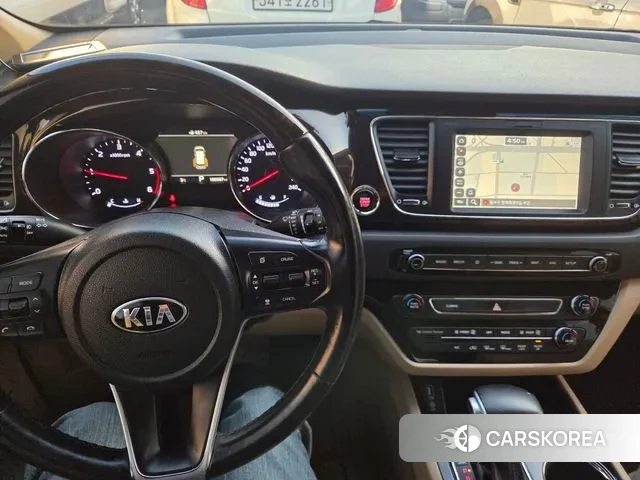 Kia The New Carnival id 3601916 из Кореи 17