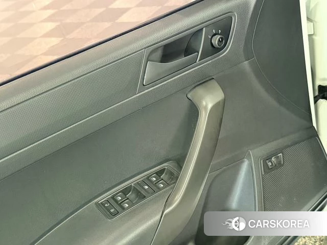 Volkswagen Santana id 4209203 из Китая 12