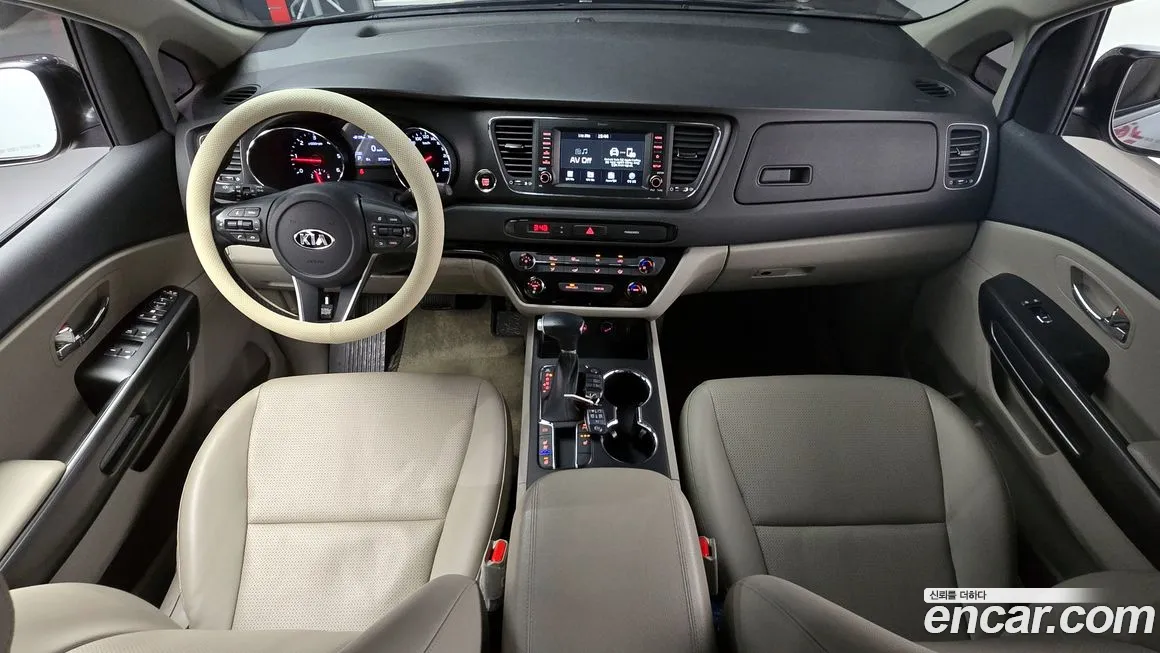 Kia The New Carnival id 2164513 из Кореи 17