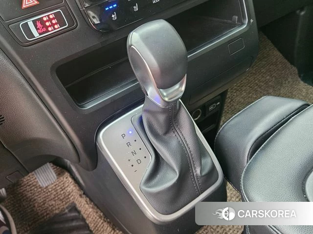 Hyundai Staria id 4406218 из Кореи 14