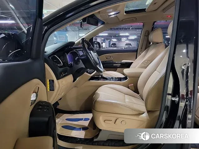 Kia The New Carnival id 3705930 из Кореи 17