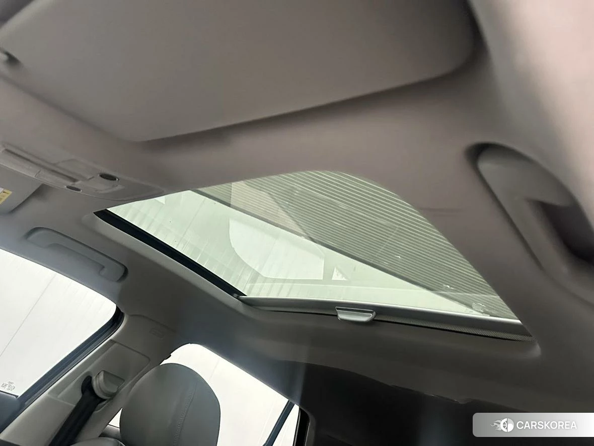 Audi Q2L id 4406042 из Китая 16
