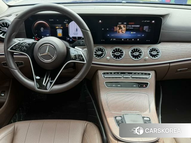 Mercedes-Benz E-class id 4306852 из Китая 8