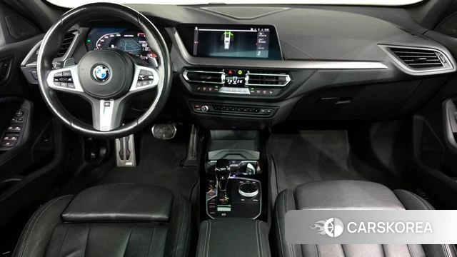 BMW 1 Series (F40) id 4201983 из Кореи 29