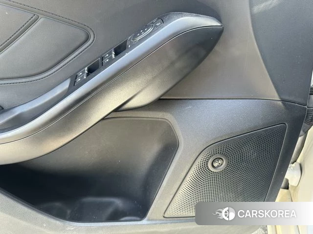 Ford Fox id 4393316 из Китая 7