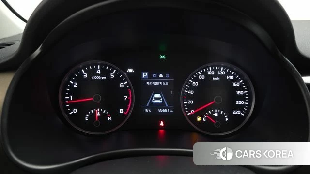 Kia Stonic id 4203643 из Кореи 27