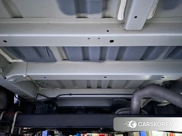 Hyundai Staria id 3394012 из Кореи 7