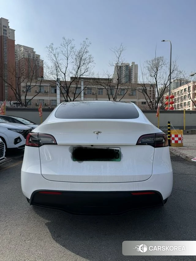 Tesla Model Y id 3908347 из Китая 8