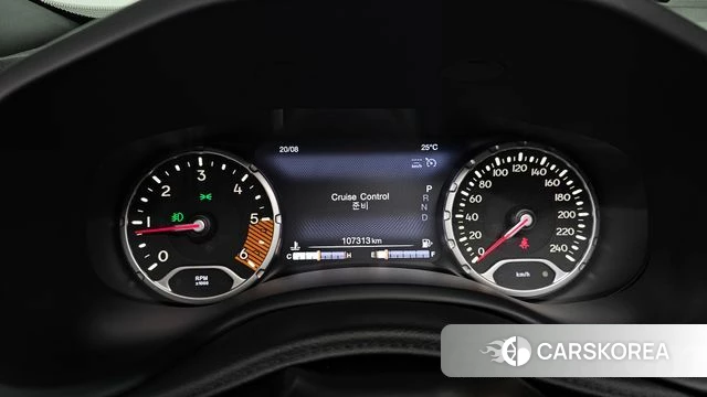 Jeep Renegade id 4717444 из Кореи 33