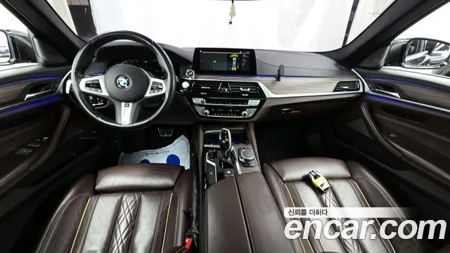 BMW 5 Series (G30) id 2859638 из Кореи 17