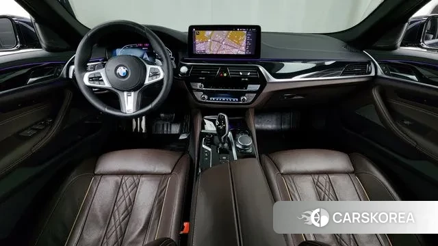 BMW 5 Series (G30) id 3771715 из Кореи 17