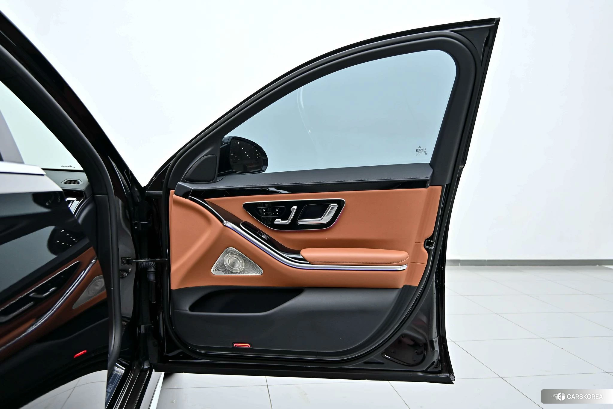 Mercedes-Benz S-class id 4504995 из Китая 28