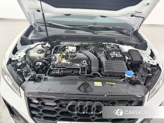 Audi Q2L id 3909023 из Китая 7