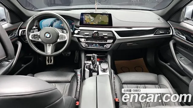 BMW 5 Series (G30) id 2719119 из Кореи 17