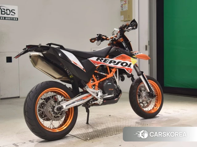 KTM 690 SMC R 2013 из Японии, фото 2