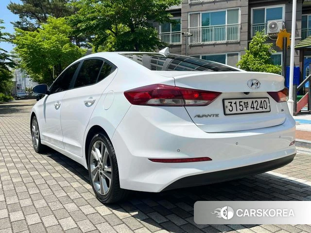 Hyundai Avante AD id 4318157 из Кореи 17