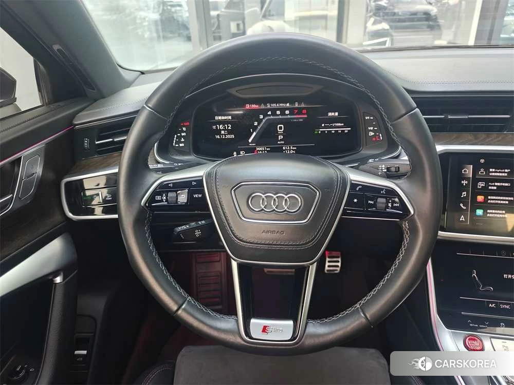 Audi A6L id 4421047 из Китая 13